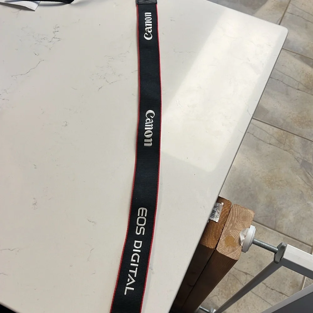 Canon EOS Digital camera strap